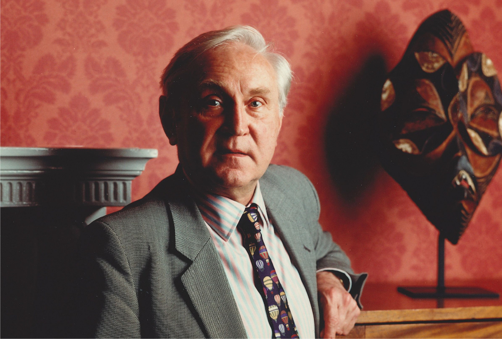 2005 - 2009 : Australia.

Sir Crispin Tickell, Chair of the Earth Champions International Advisory Committee, went on a speaking tour to Sydney and Melbourne. On behalf of the foundation he met with industry leaders & politicians to discuss climate change, alongside other environmental issues, and rally support for transformative actions between 2005 and 2009.